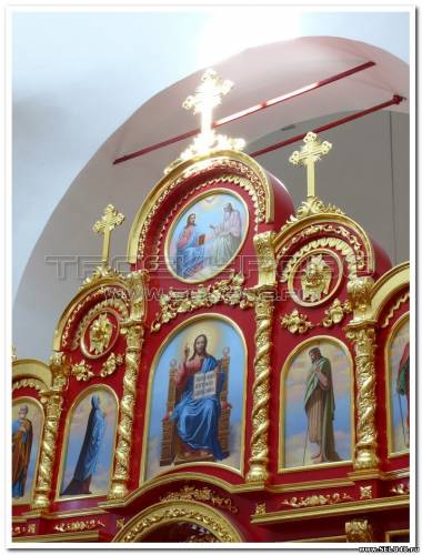 Иконостас  Свято-Димитриевского храма