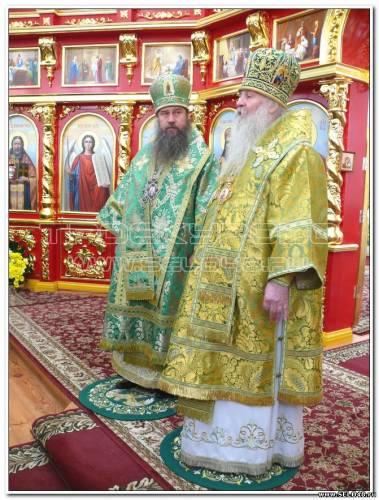 Митрополит Никон и Епископ Максим - служба 18 нояб